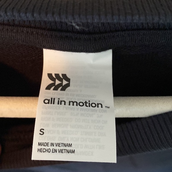All In Motion Modal Sweatshirt. Size S - Picture 8 of 9